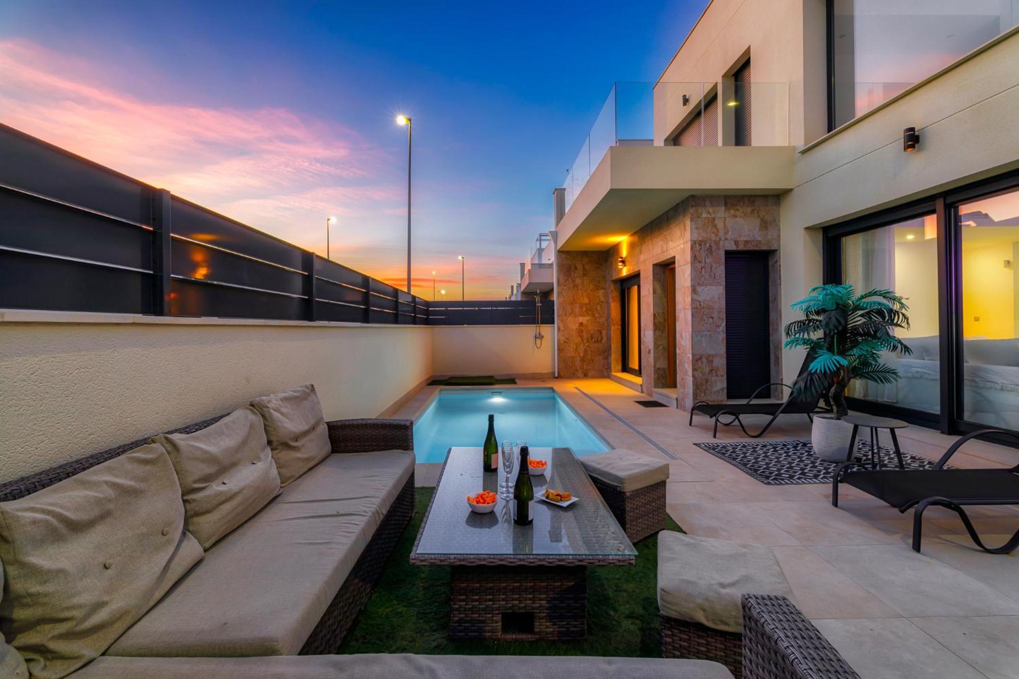 Villa White Diamond - Piscine - Plage 10 Minutes Daya Vieja Exterior foto